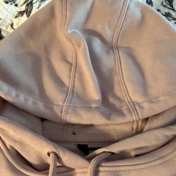Carhartt Dusty Pink Hoodie - Picture 4 of 5